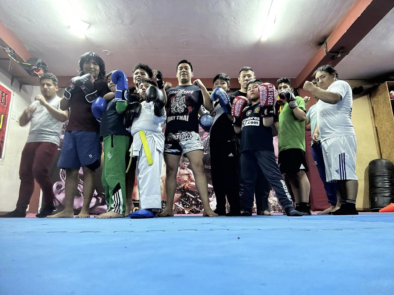 Escuela de Artes Marciales Muay Thai - box - karate - Cusco