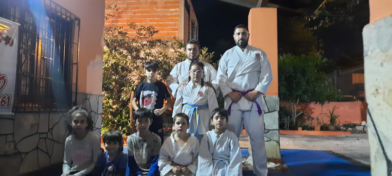 Kárate Shotokan Dojo Takeshi — Karate en Mariano Roque Alonso