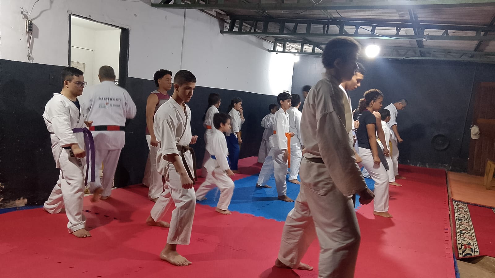 ass.ssbb. de karate ken yu kai — Karate en Pedro Juan Caballero