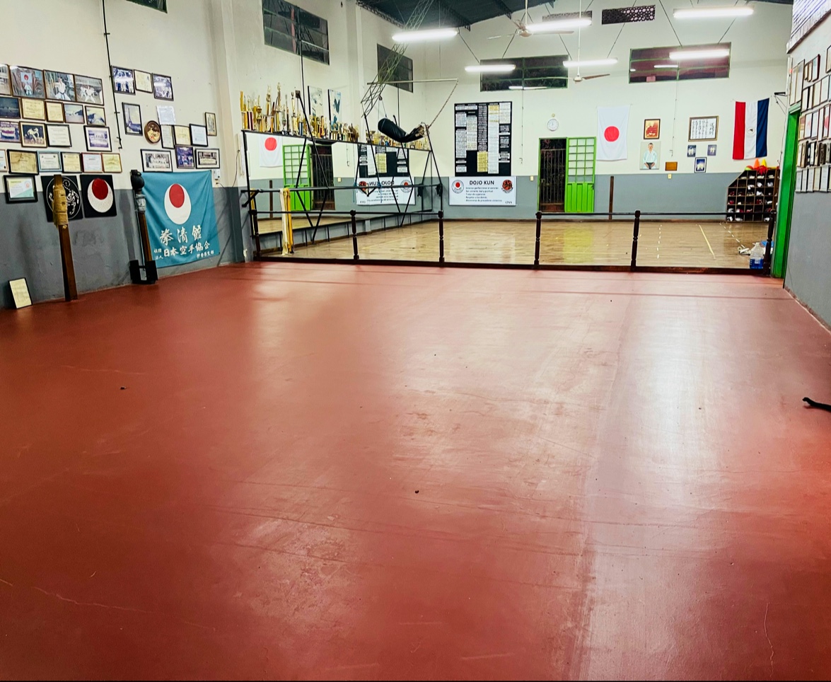 Escuela Encarnacena de Karate Shotokan