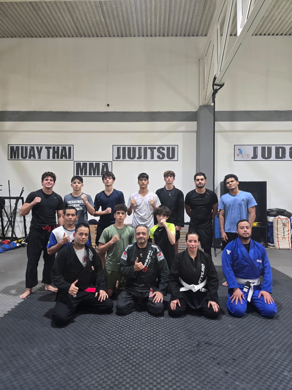 Dojo JIUJITSU - Muay Thai - MMA